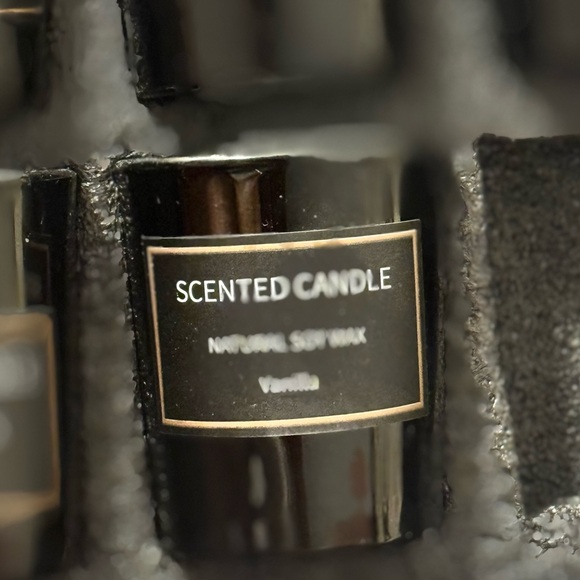 Scented candles (missing two scents) - Picture 4 of 7